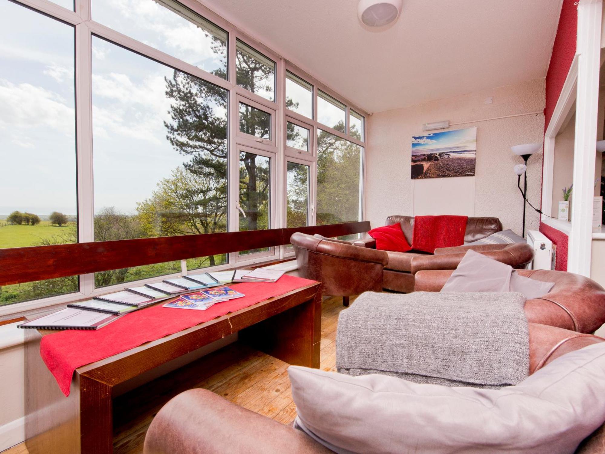 Yha Truleigh Hill Hostel Shoreham-by-Sea Exterior foto