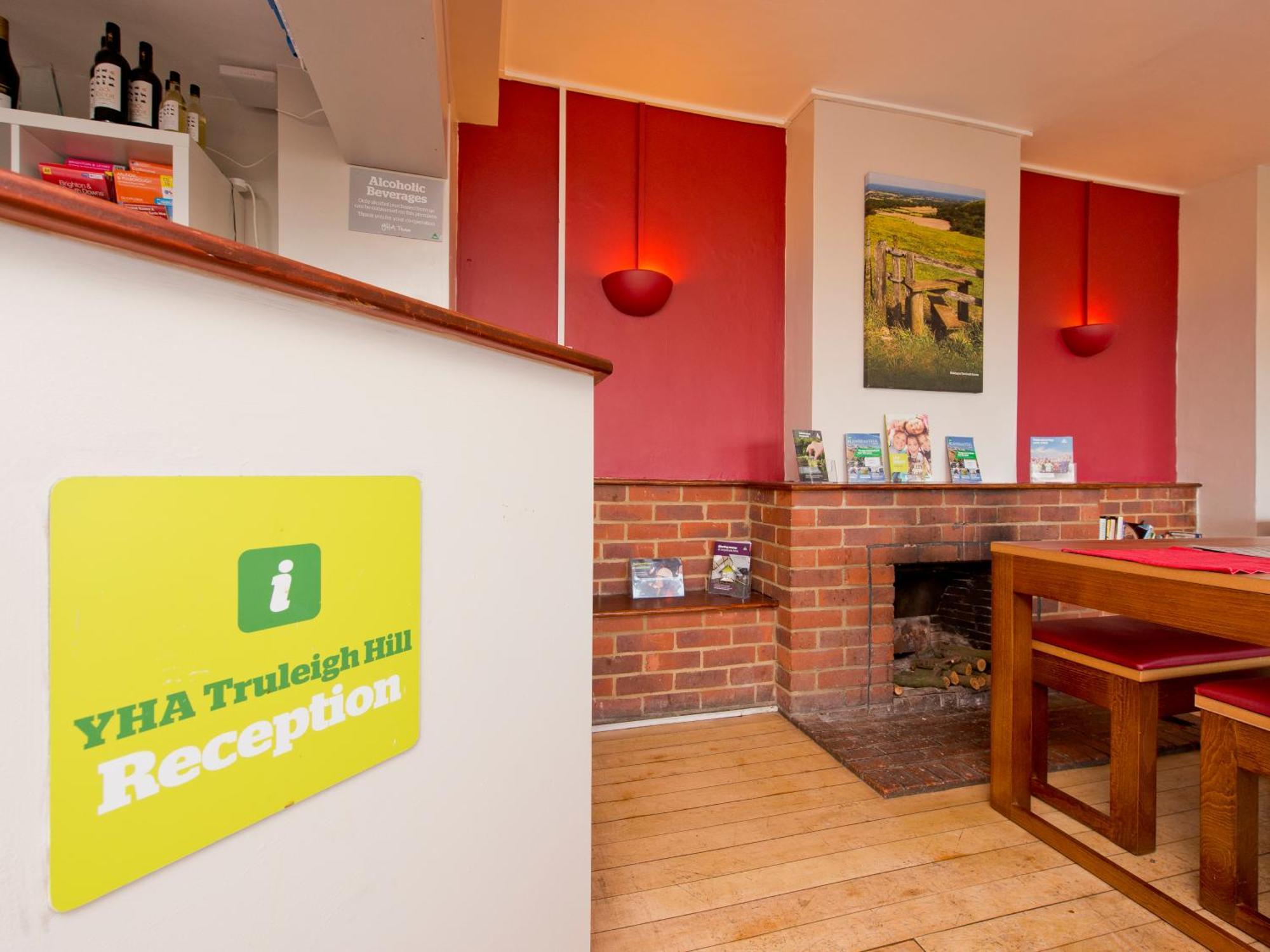 Yha Truleigh Hill Hostel Shoreham-by-Sea Exterior foto